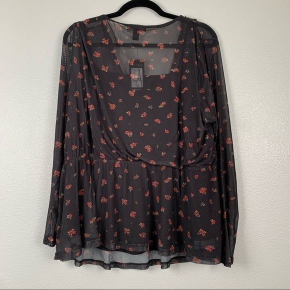 NEW Look Curves Long Sleeve‎ V Neck Floral Top 20 NWT - Picture 6 of 6